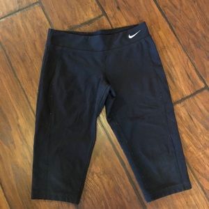 Girls Nike Capris